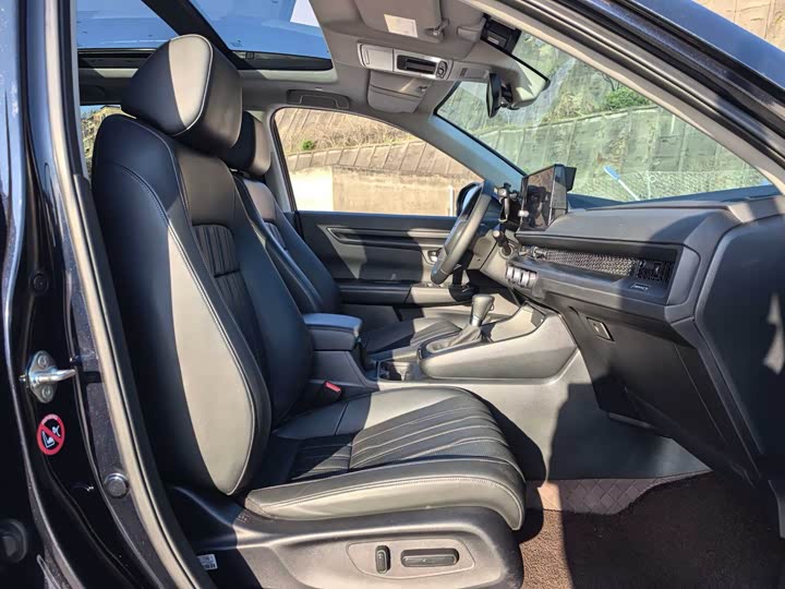 Фото 9 - Honda Breeze