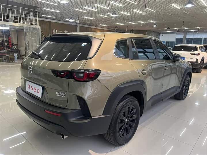 Фото 4 - Mazda CX-50