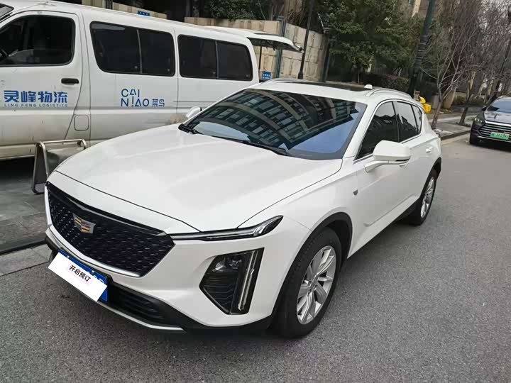 Фото 2 - Cadillac GT4