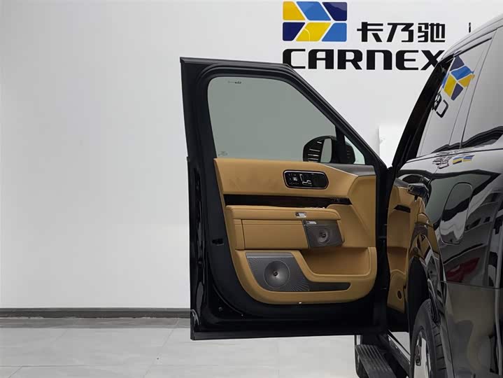 Фото 5 - Zeekr 9X