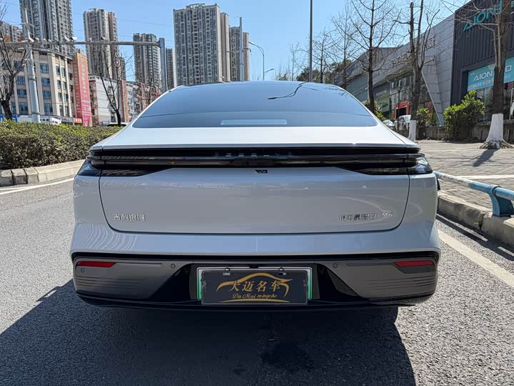 Фото 4 - Geely Galaxy Starshine 8 EM-i