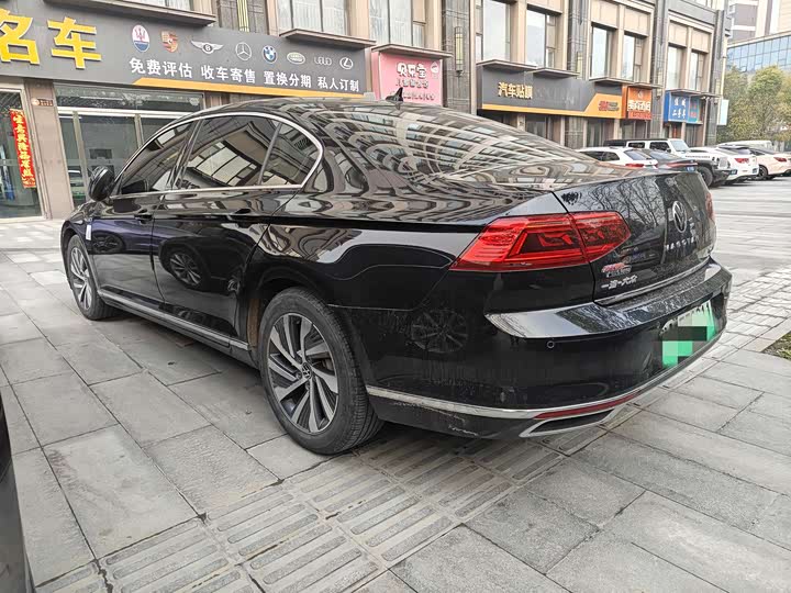 Фото 5 - Volkswagen Magotan GTE Hybrid