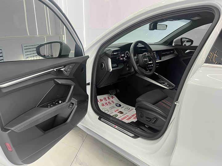 Фото 7 - Audi A3