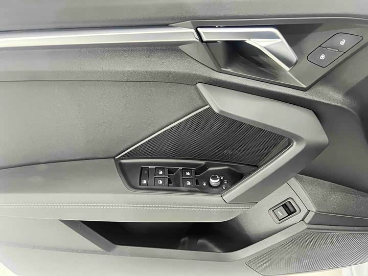 Фото 8 - Audi A3