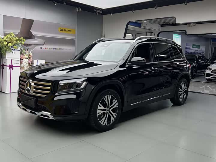 Фото 3 - Mercedes-Benz GLB-Class