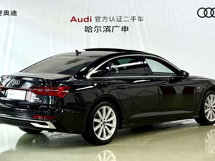 Фото 3 - Audi A6L