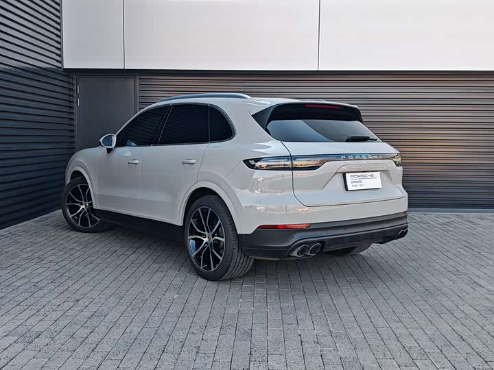 Фото 4 - Porsche Cayenne
