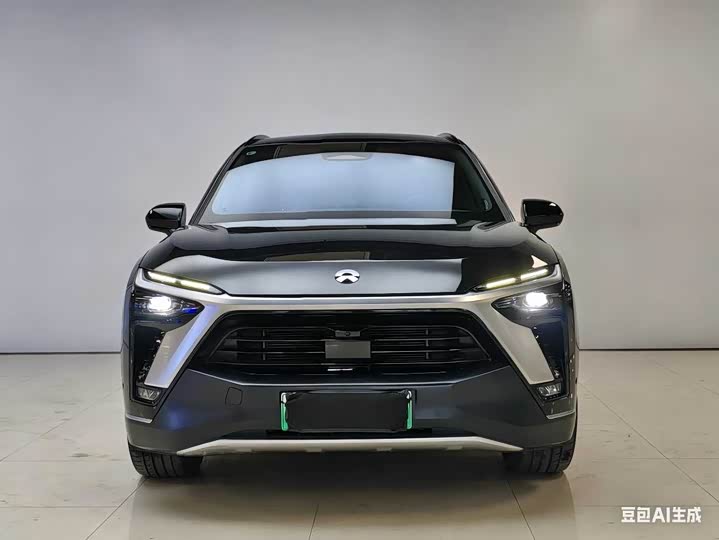 Фото 2 - Nio ES8