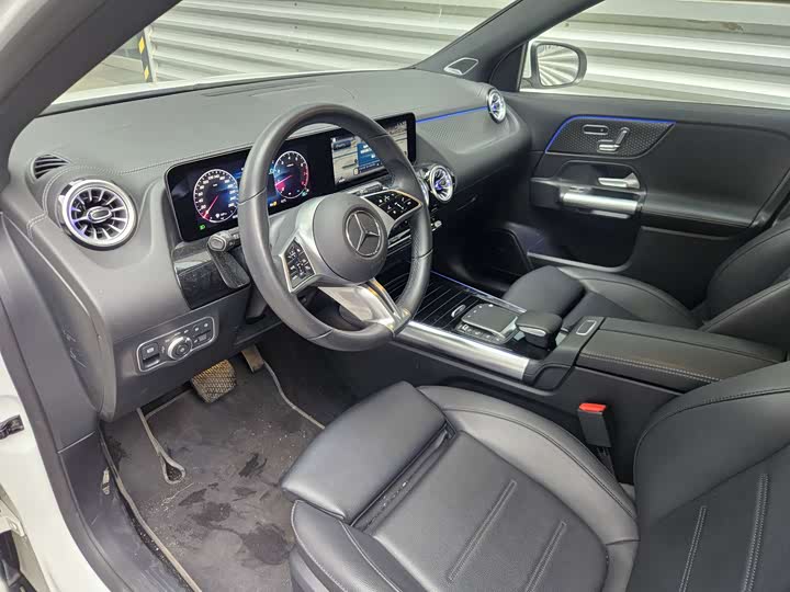 Фото 8 - Mercedes-Benz GLA-Class