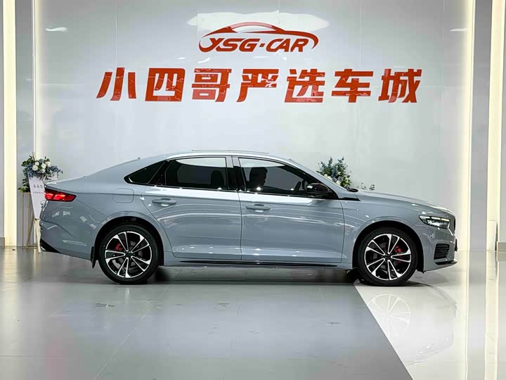 Фото 2 - Geely Preface