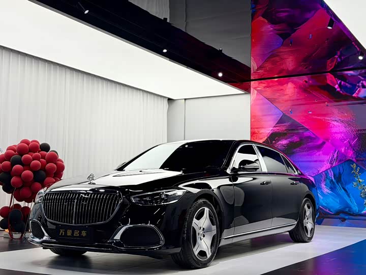 Photo 1 - Mercedes-Benz Maybach S-Class