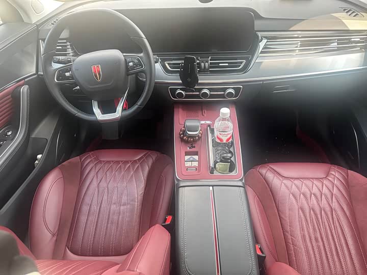 Photo 5 - Hongqi HS5