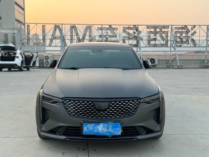 Фото 2 - Cadillac CT4