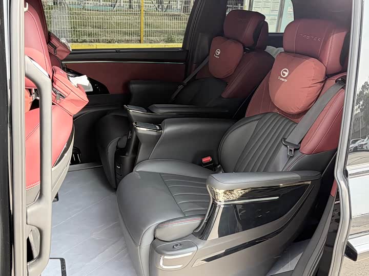 Фото 8 - GAC Trumpchi M8