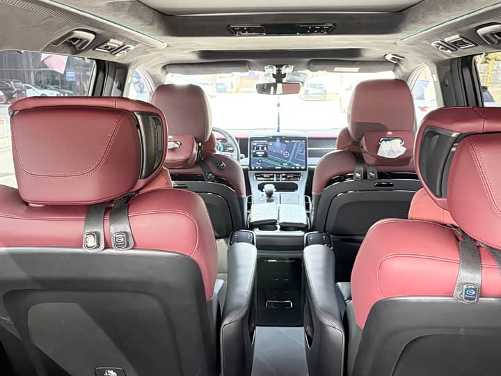 Фото 9 - GAC Trumpchi M8