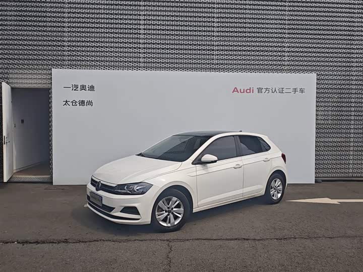 Фото 2 - Volkswagen Polo