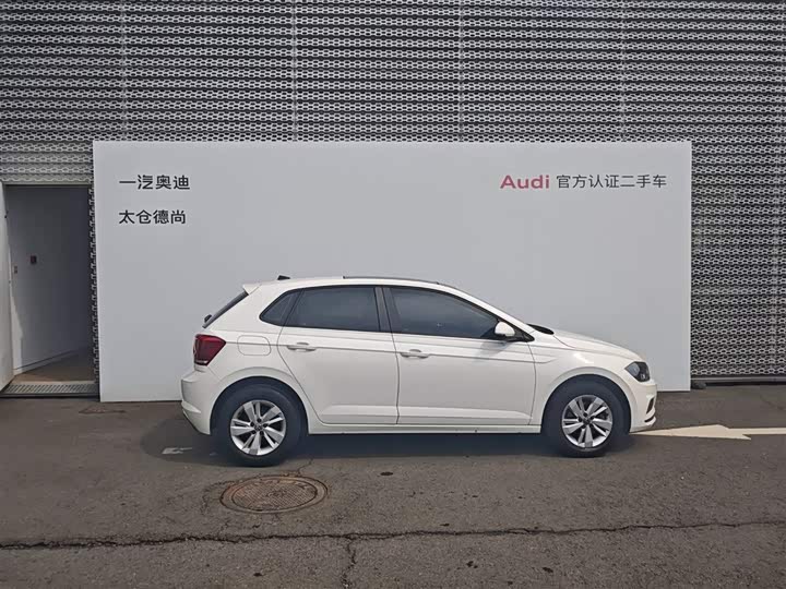 Фото 4 - Volkswagen Polo