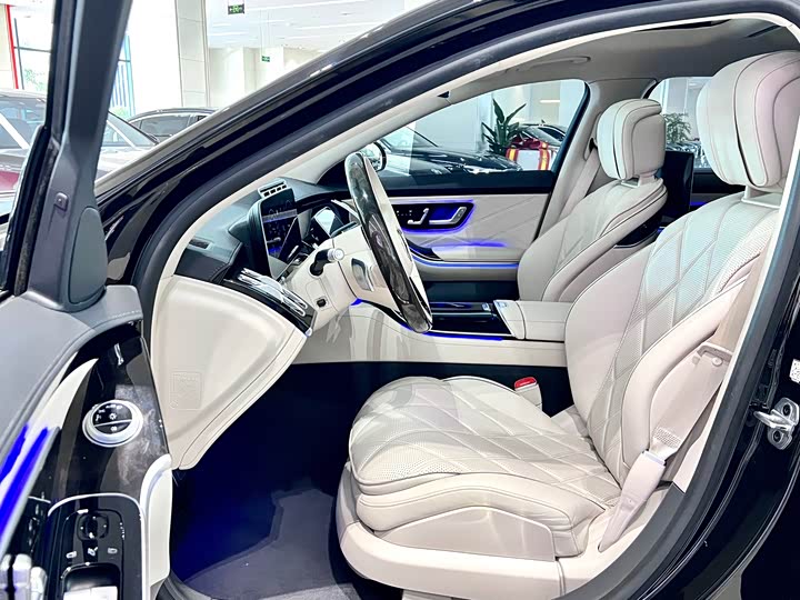 Фото 7 - Mercedes-Benz Maybach S-Class