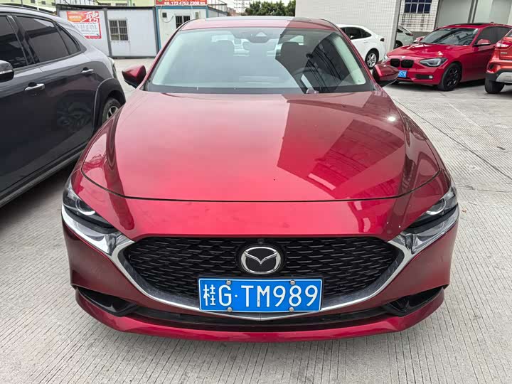 Фото 5 - Mazda 3 (Axela)