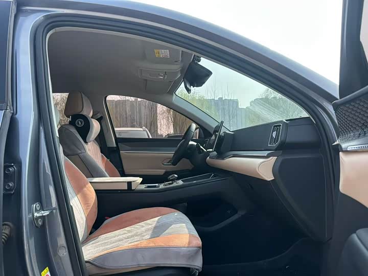 Фото 7 - BYD Song Pro Hybrid