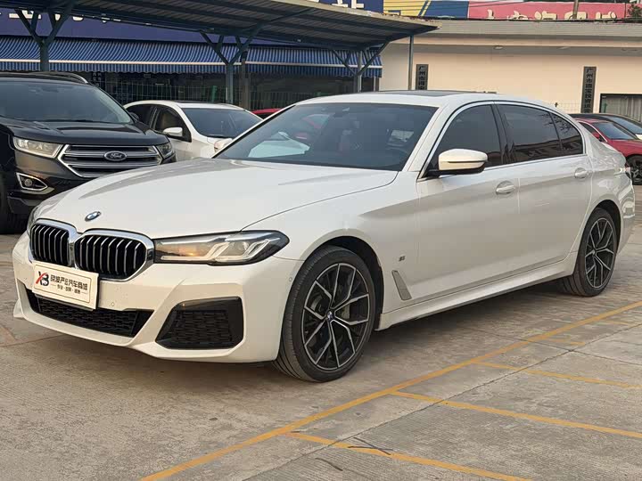 Фото 1 - BMW 5 Series