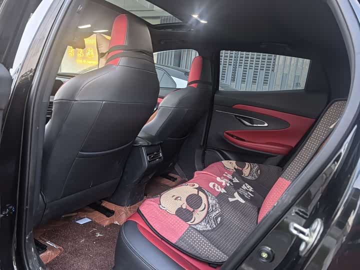 Photo 4 - Changan UNI-T