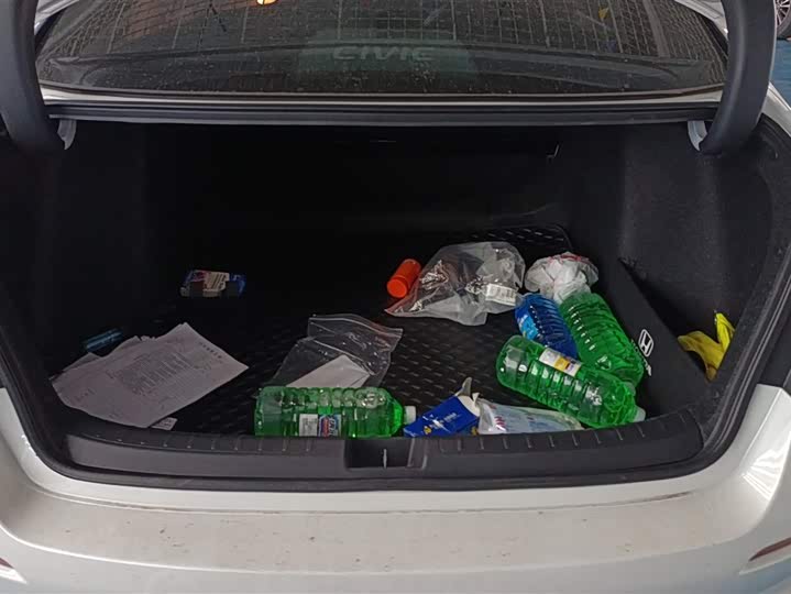 Фото 4 - Honda Civic