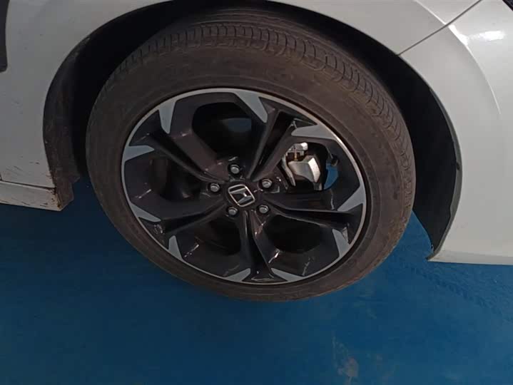 Фото 6 - Honda Civic