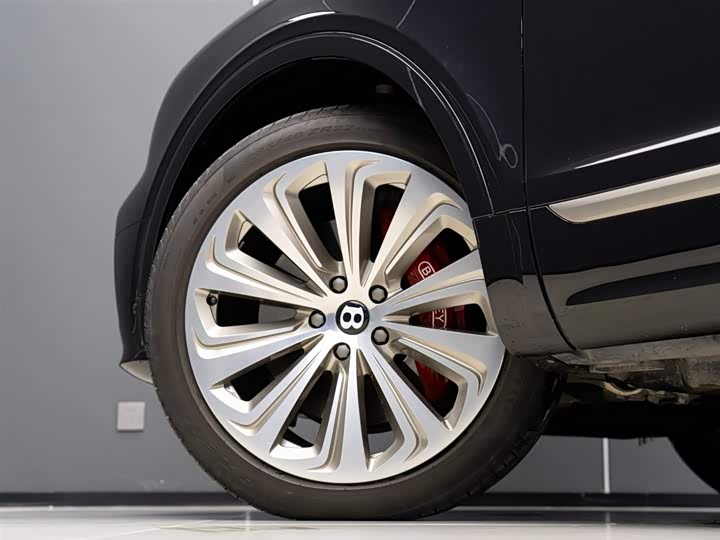 Фото 5 - Bentley Bentayga Hybrid