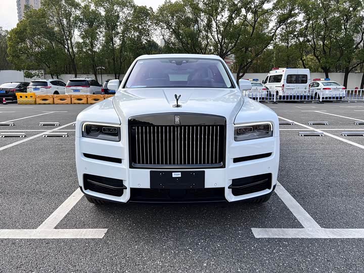 Photo 2 - Rolls-Royce Cullinan