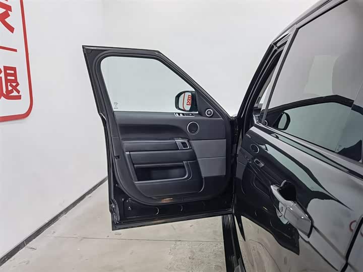 Фото 8 - Land Rover Range Rover Sport Hybrid