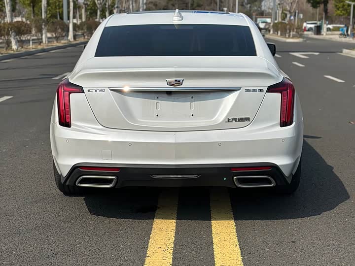Photo 4 - Cadillac CT5