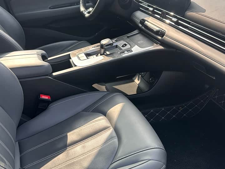 Фото 8 - GAC Trumpchi Empow R