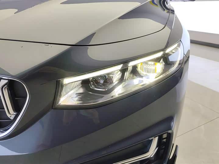 Фото 5 - Geely Preface