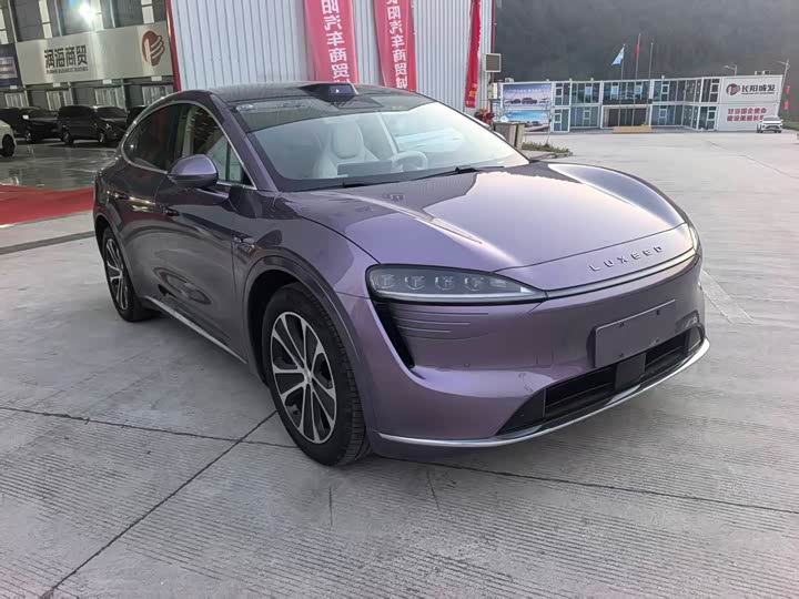 Фото 3 - Luxeed R7