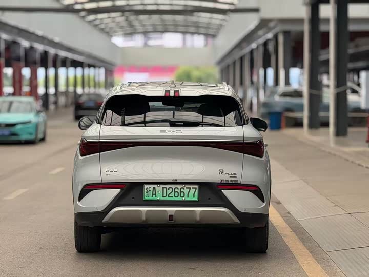 Photo 9 - BYD Yuan Plus