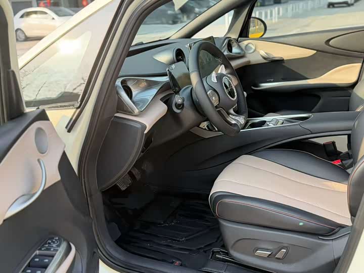 Фото 3 - BYD Dolphin