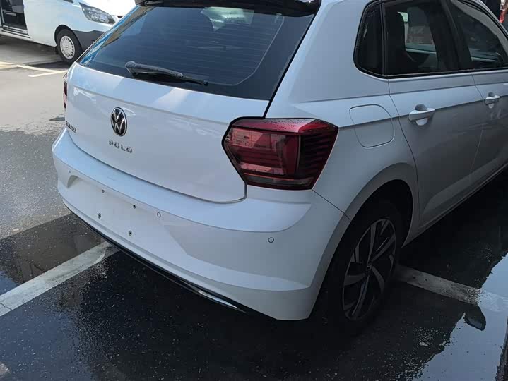 Фото 3 - Volkswagen Polo