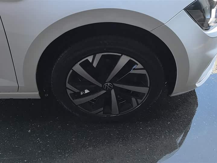 Фото 6 - Volkswagen Polo