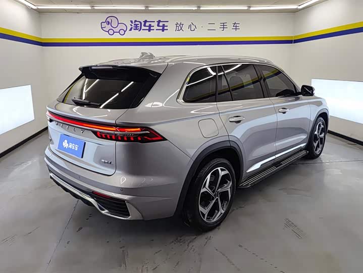 Фото 3 - Geely Monjaro