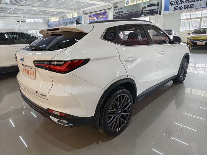 Фото 6 - Changan Oshan X5