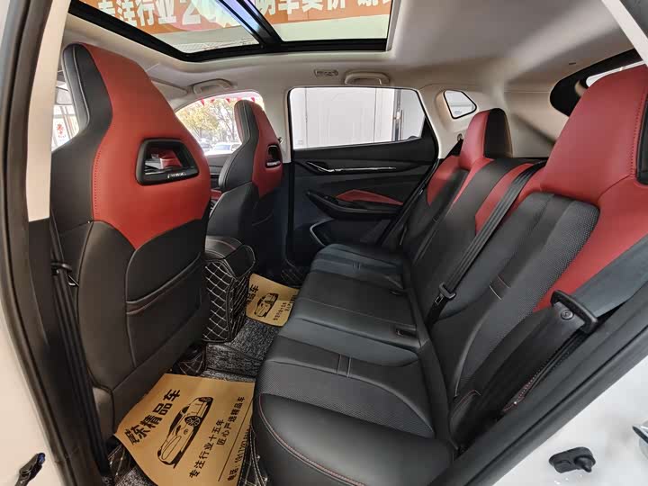 Фото 8 - Changan Oshan X5