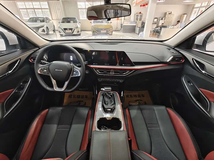 Фото 9 - Changan Oshan X5