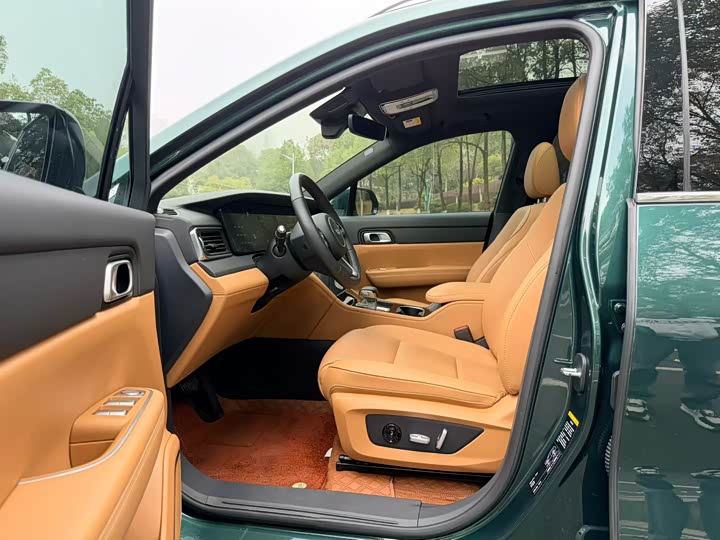 Фото 4 - LiXiang One