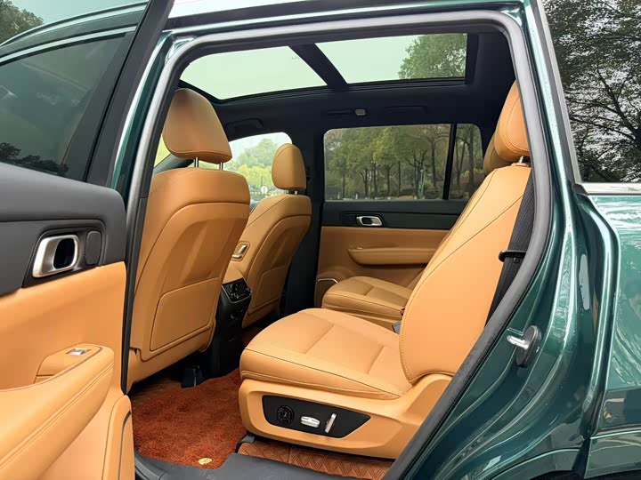 Фото 6 - LiXiang One