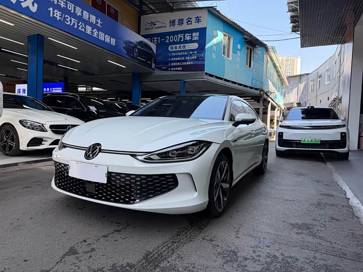 Фото 1 - Volkswagen Lamando L