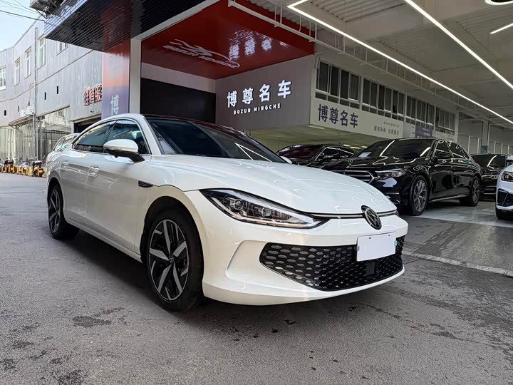 Фото 3 - Volkswagen Lamando L