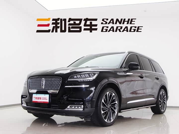 Фото 1 - Lincoln Aviator