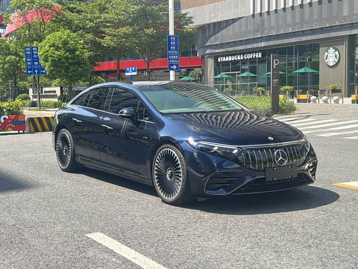 Фото 4 - Mercedes-Benz EQS AMG