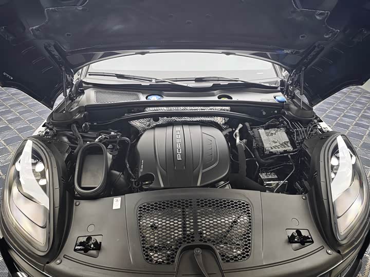 Фото 6 - Porsche Macan